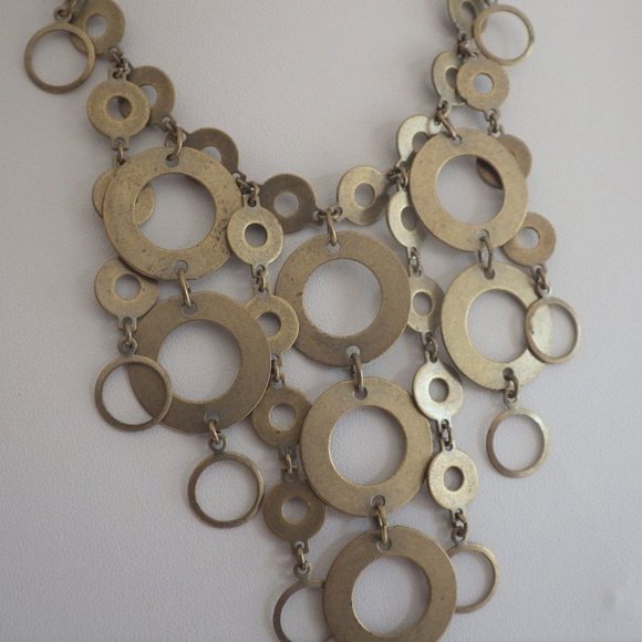 Mixed Metal Circles Necklace KIEN - Picture 3 of 3
